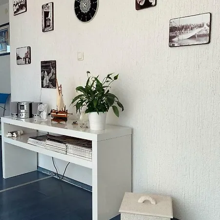 Lejlighed Apartman M&m *